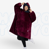 Hotto Tokyo™ ふわもこ着るブランケット・フード付き（バーガンディ）